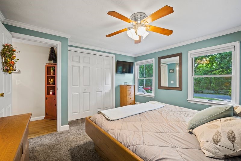 106 Touisset Road Warren, RI 02885 - Photo 23 of 40