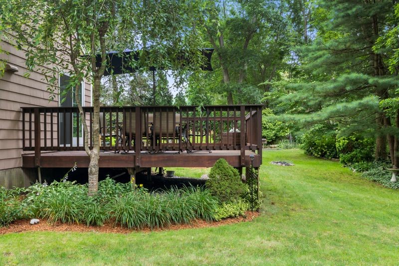 106 Touisset Road Warren, RI 02885 - Photo 30 of 40
