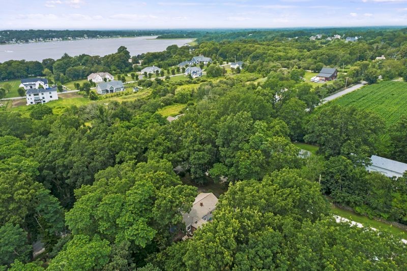 106 Touisset Road Warren, RI 02885 - Photo 35 of 40