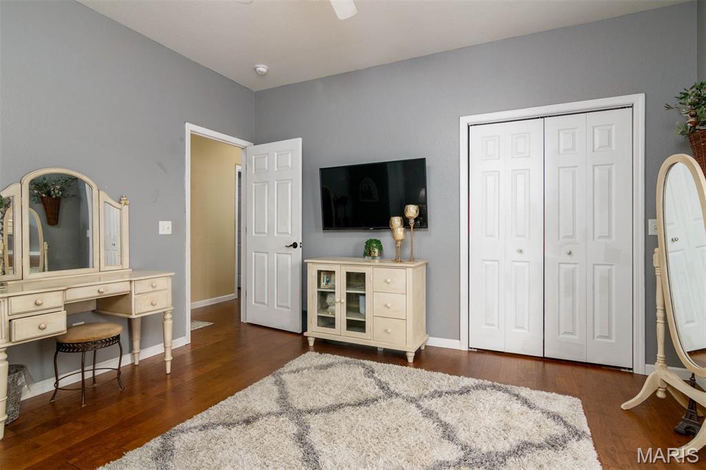 12740 Iberg Road Highland, IL 62249 - Photo 21 of 47