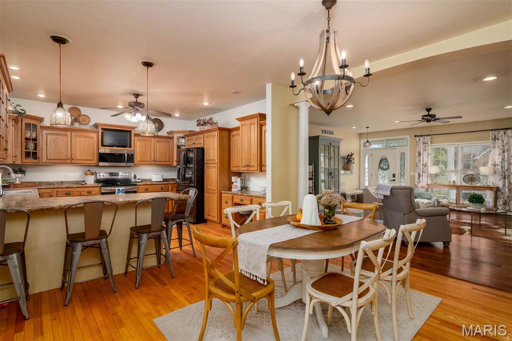 12740 Iberg Road Highland, IL 62249 - Photo 9 of 47