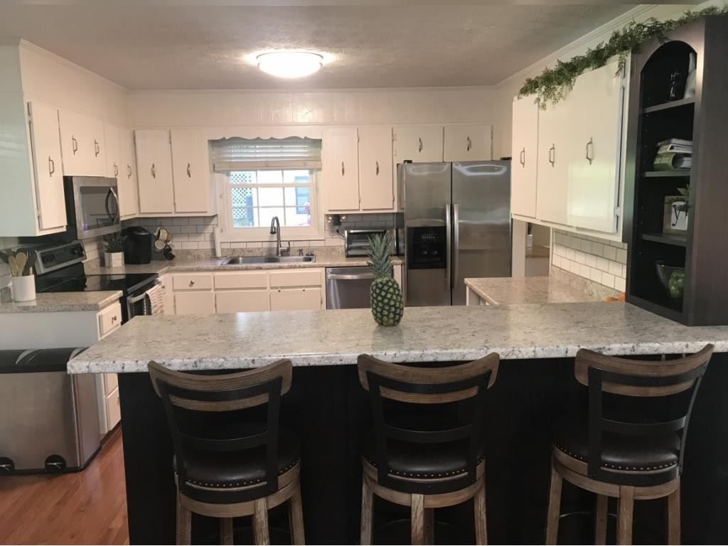 1706 Sundale Road Johnson City, TN 37604 - Photo 6 of 19 New countertops and Backsplash