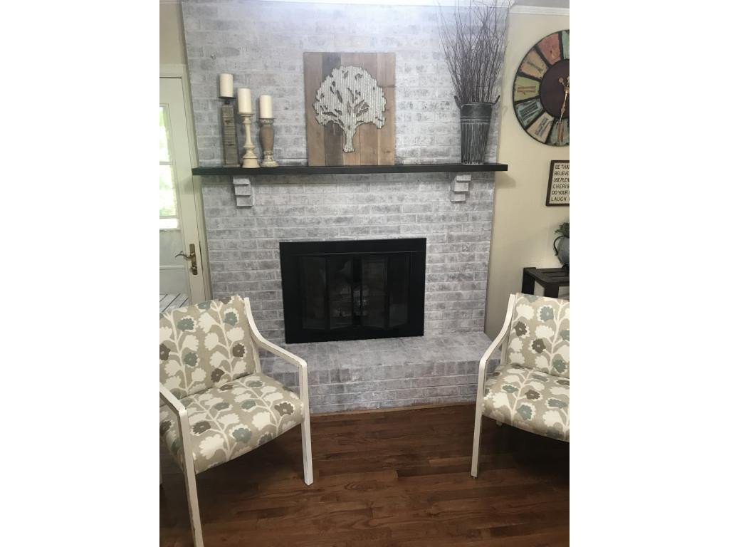 1706 Sundale Road Johnson City, TN 37604 - Photo 7 of 19 Gorgeous Updated Gas FP