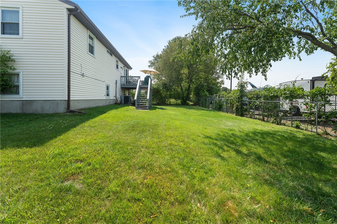 17 Cedar Drive West Warwick, RI 02893 - Photo 29 of 34