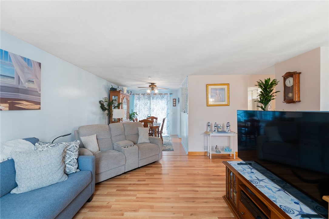 17 Cedar Drive West Warwick, RI 02893 - Photo 7 of 34 Living/Dining area
