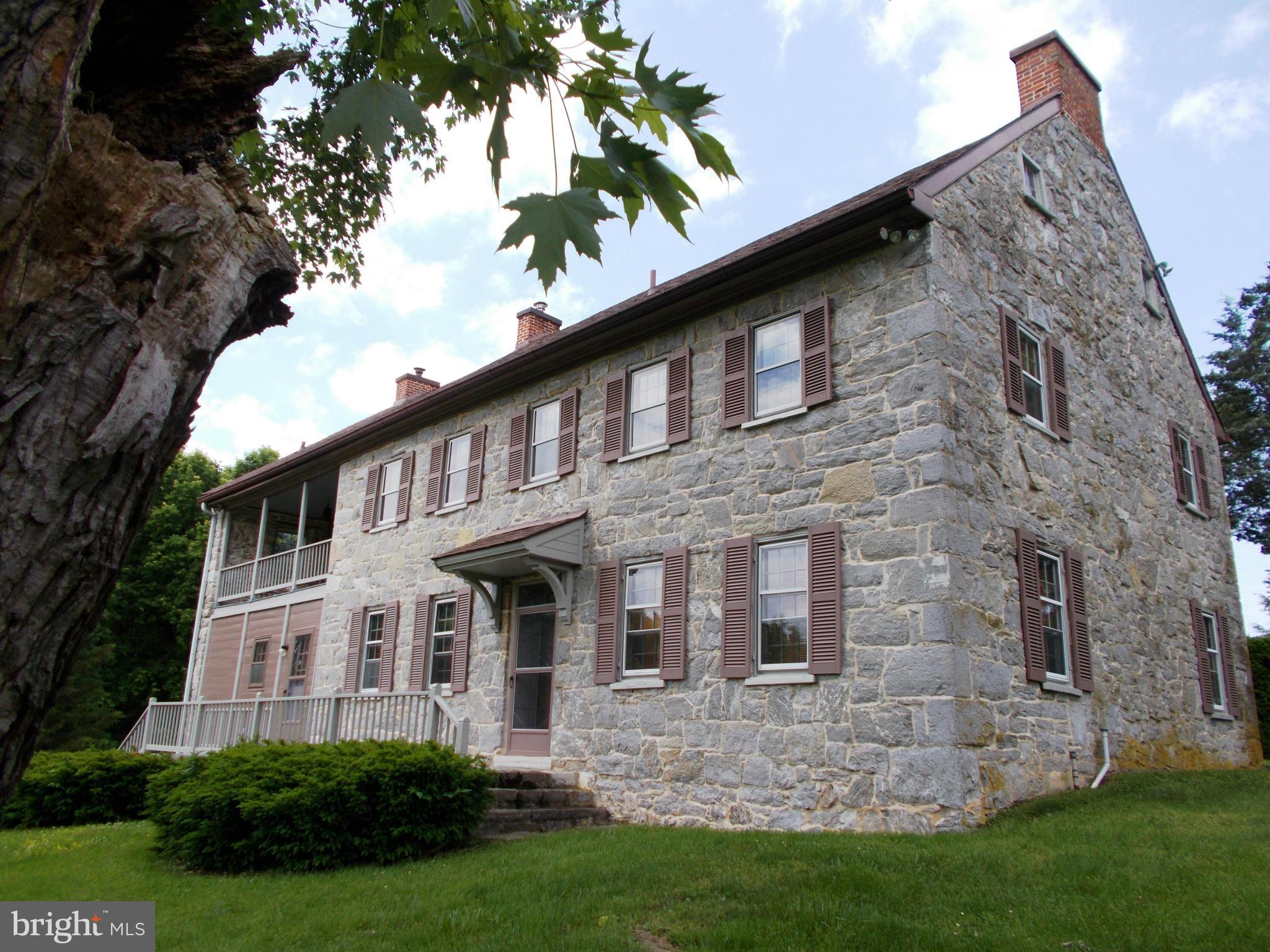 Exterior (Front)