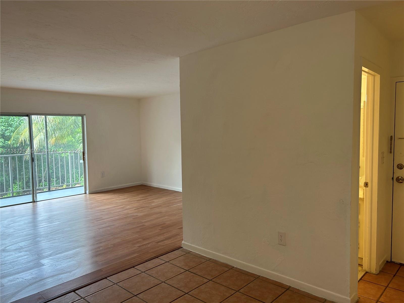 2640 Northeast 135th St Unit 203  