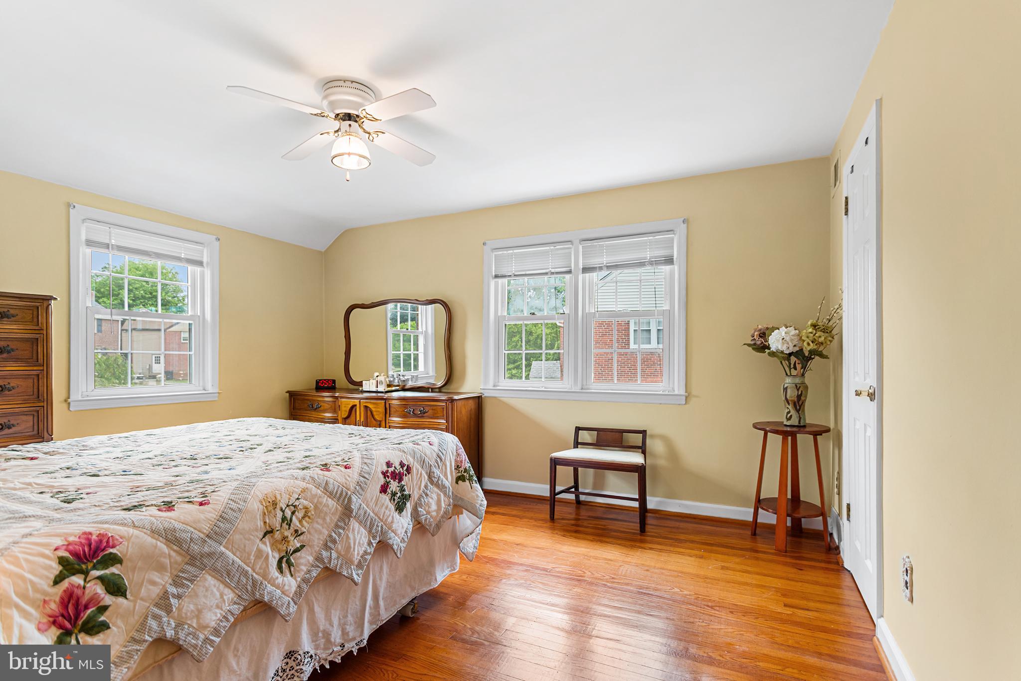 321 Holt Lane Springfield, PA 19064 - Photo 11 of 25