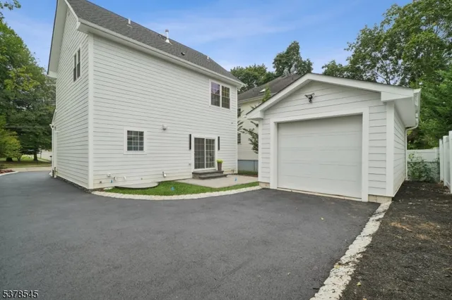 $1,150,000 | 7 Franklin Avenue, Livingston, NJ 07039