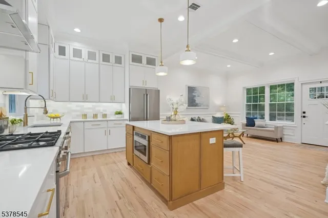 $1,150,000 | 7 Franklin Avenue, Livingston, NJ 07039