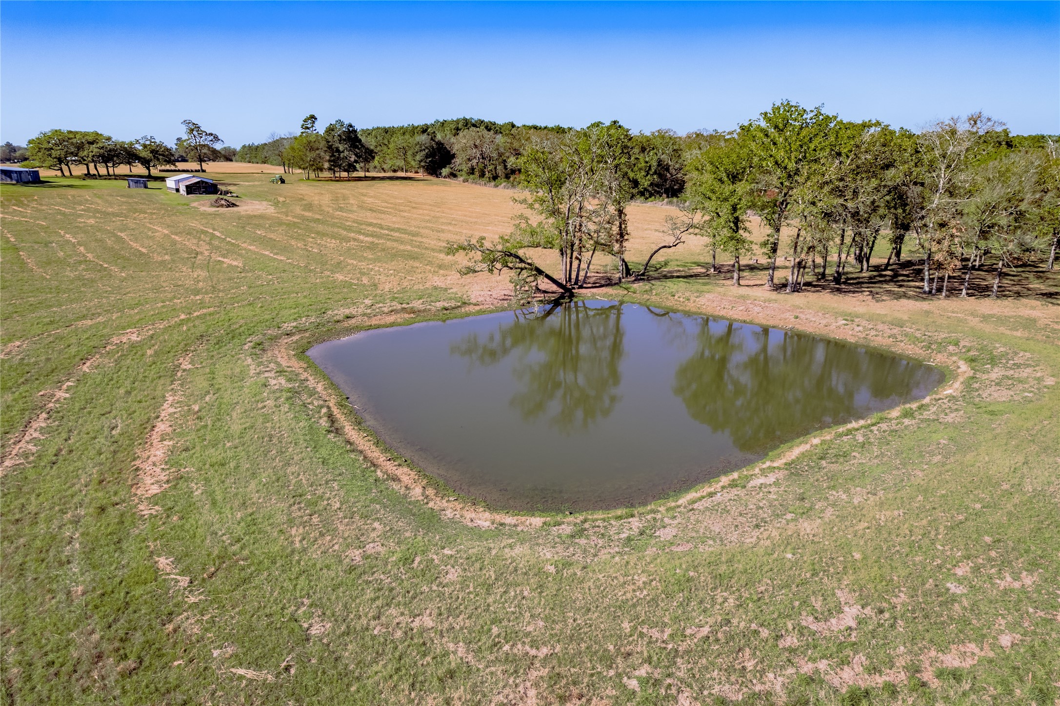 5316 Highway 19 Trinity, TX 75862 - Photo 12 of 34 a view of a lake with houses