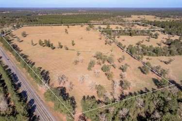 5316 Highway 19 Trinity, TX 75862 - Photo 5 of 34 a view of lake view and mountain view