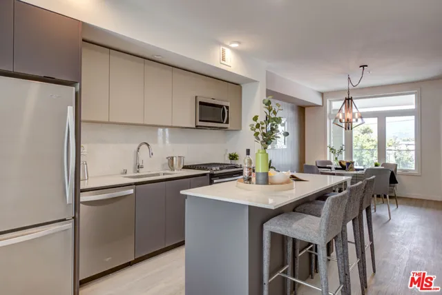 $3,995 | 515 West Broadway, Unit 326, Glendale, CA 91204