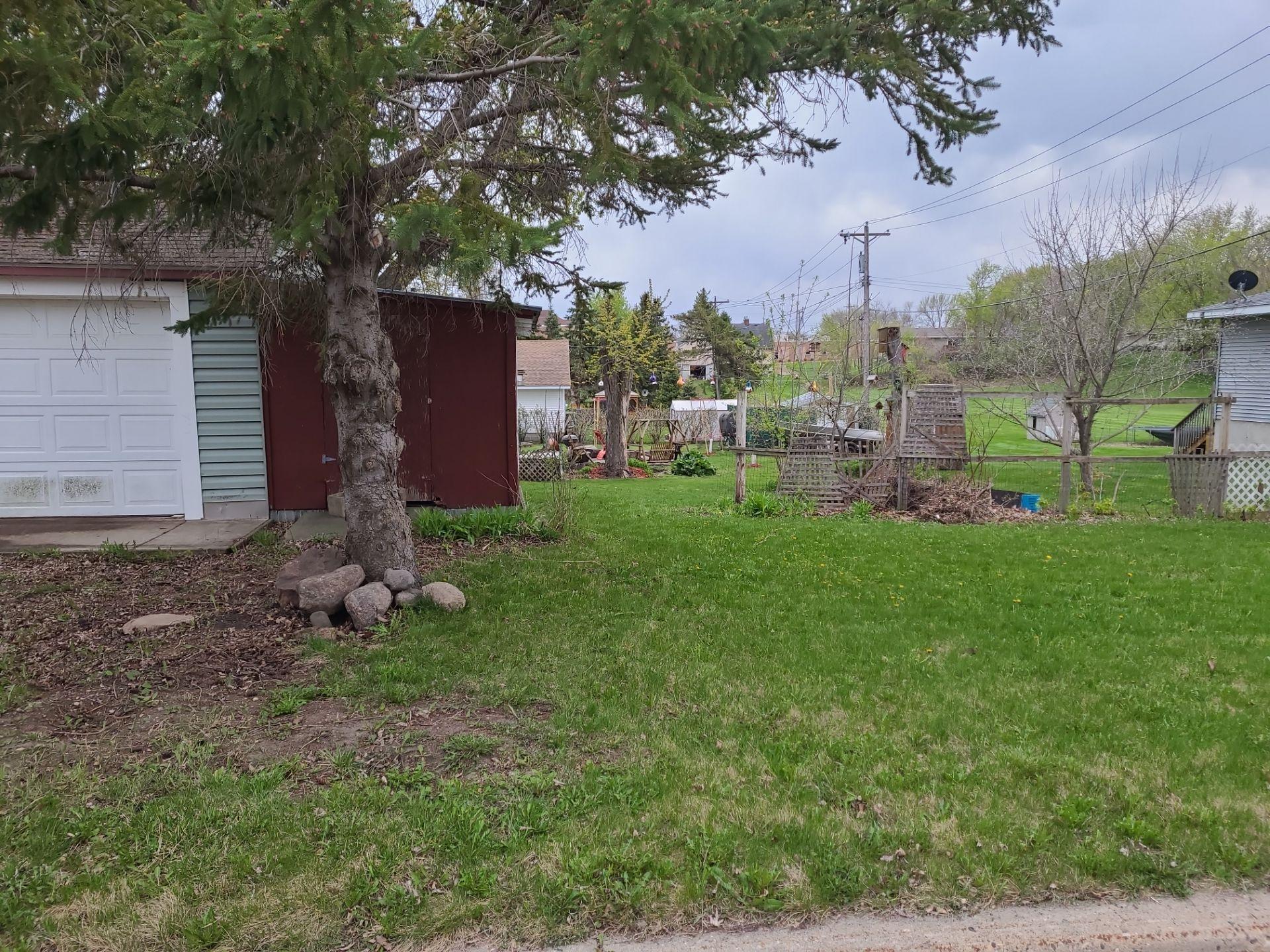 340 1st Street North Winsted, MN 55395 - Photo 29 of 32
