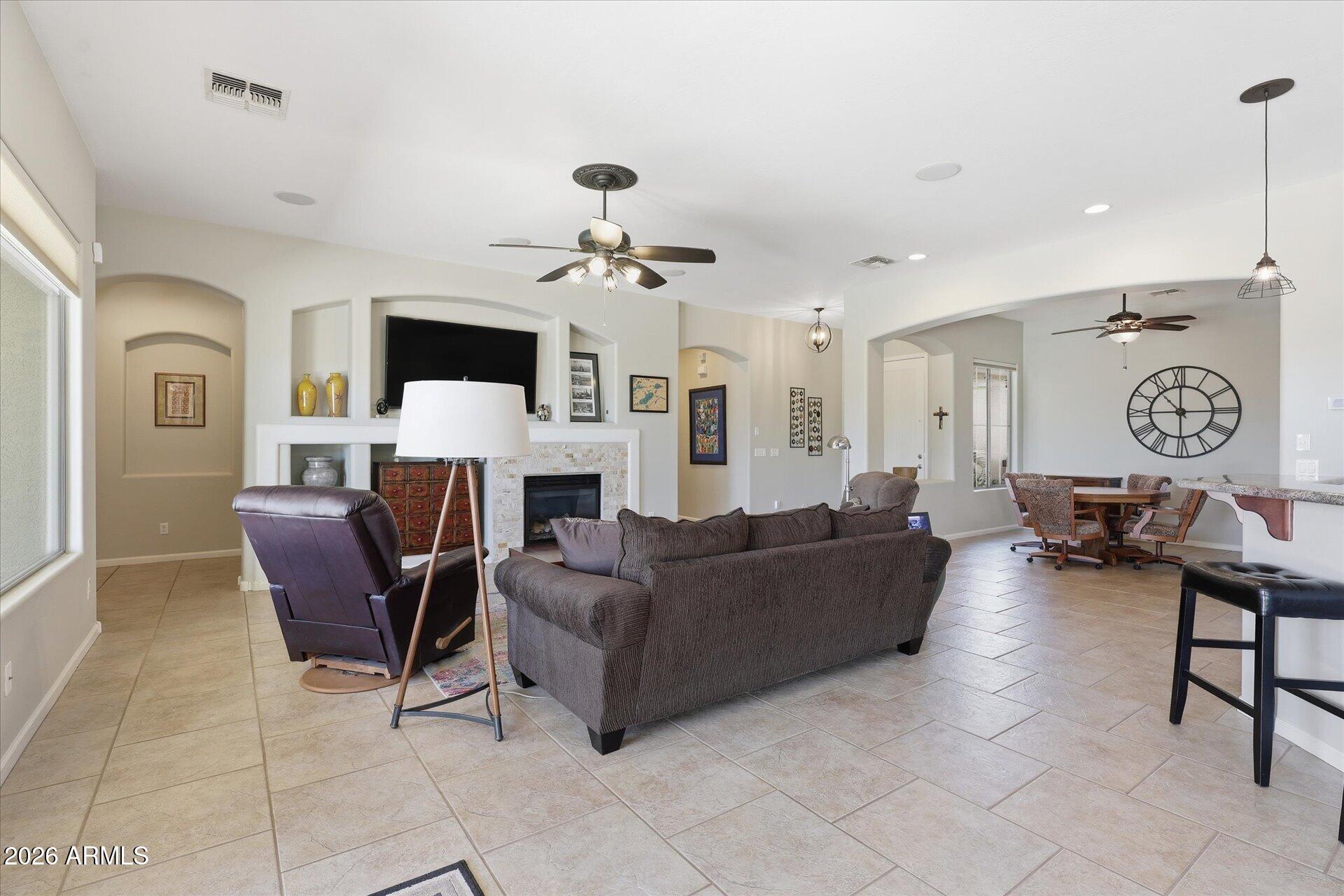 6781 Rachael Way Gilbert, AZ 85298 - Photo 11 of 50 Rachael
