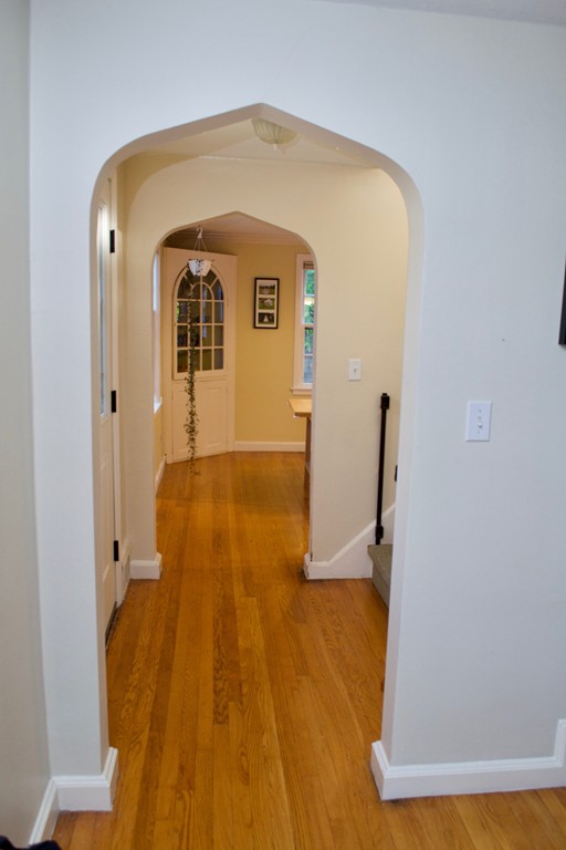 167 Gillette Avenue Springfield, MA 01118 - Photo 9 of 29 Gallery Image 9
