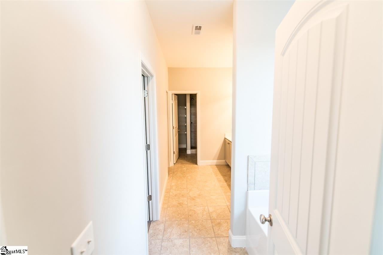 2143 Edwards Lake Road Greer, SC 29651 - Photo 22 of 36