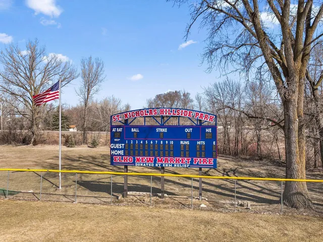 $548,000 | 429 James Parkway, Elko New Market, MN 55054