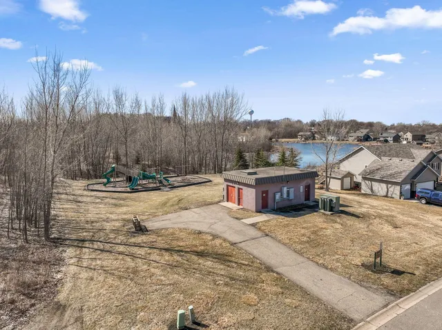 $548,000 | 429 James Parkway, Elko New Market, MN 55054