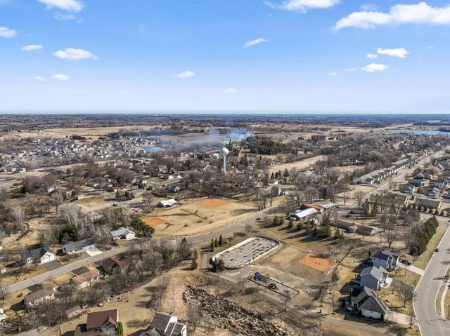 $548,000 | 429 James Parkway, Elko New Market, MN 55054