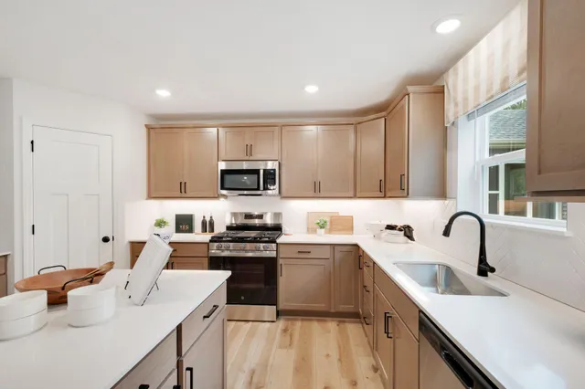 $548,000 | 429 James Parkway, Elko New Market, MN 55054