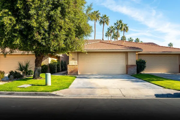 $3,800 | 54 Maximo Way, Palm Desert, CA 92260