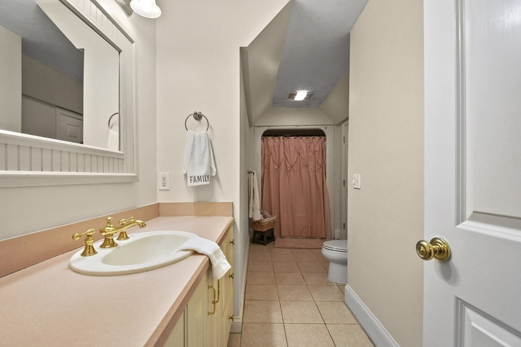 98 Wheelock Road Sutton, MA 01590 - Photo 24 of 38 Gallery Image 24