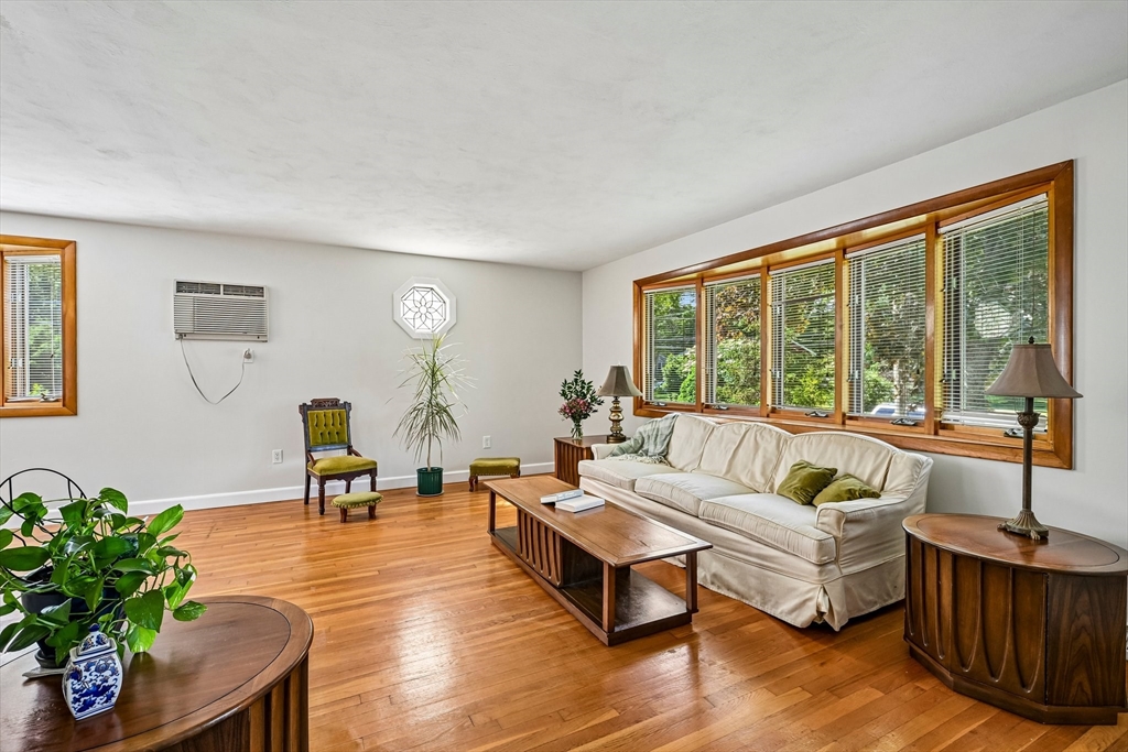 15 Dana Road Maynard, MA 01754 - Photo 4 of 37