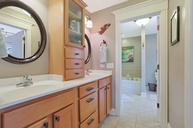 $539,900 | 1053 Hummingbird Way, Bartlett, IL 60103