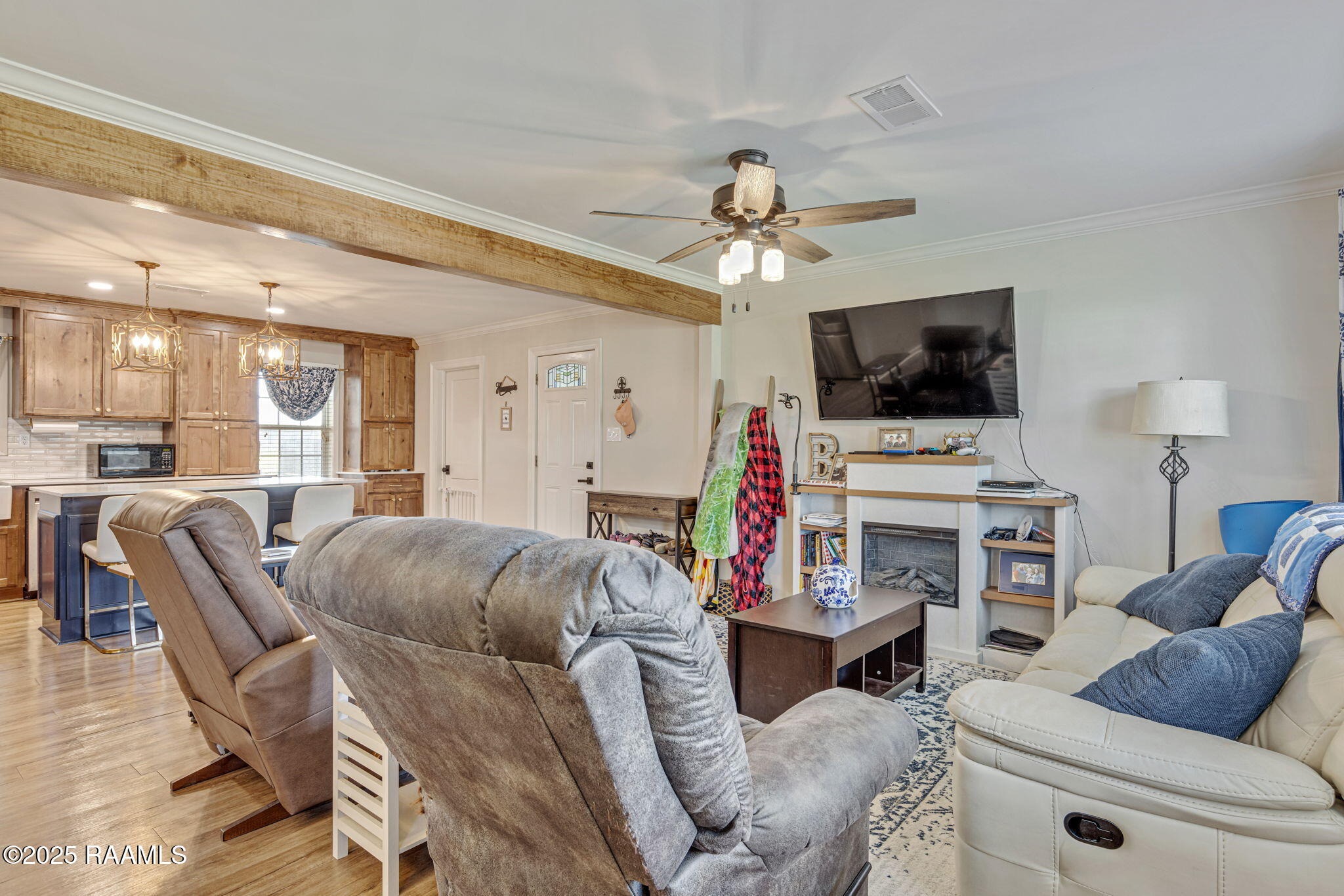 1039 Craig Street Ville Platte, LA 70586 - Photo 11 of 23 6-web-or-mls-1039 Craig St-6