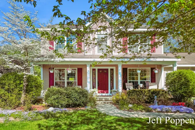 $489,000 | 5382 Pinnacle Drive Southwest, Wyoming, MI 49519