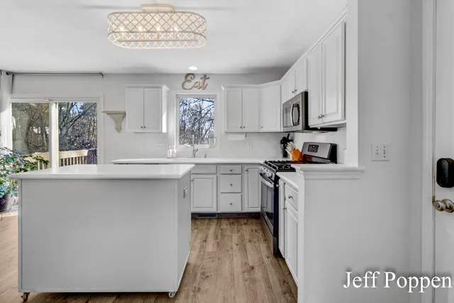 $489,000 | 5382 Pinnacle Drive Southwest, Wyoming, MI 49519