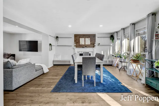 $489,000 | 5382 Pinnacle Drive Southwest, Wyoming, MI 49519