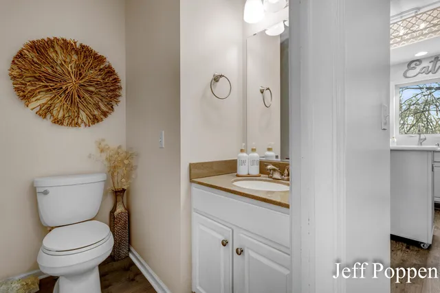 $489,000 | 5382 Pinnacle Drive Southwest, Wyoming, MI 49519