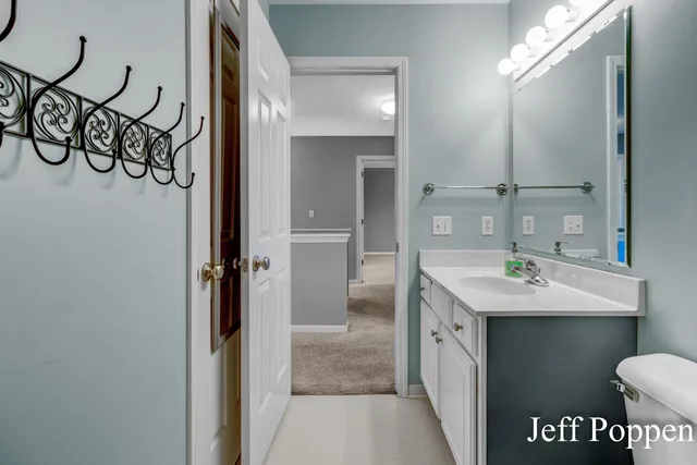 $489,000 | 5382 Pinnacle Drive Southwest, Wyoming, MI 49519