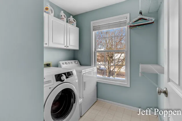 $489,000 | 5382 Pinnacle Drive Southwest, Wyoming, MI 49519