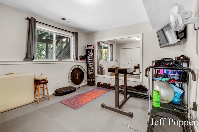 $489,000 | 5382 Pinnacle Drive Southwest, Wyoming, MI 49519