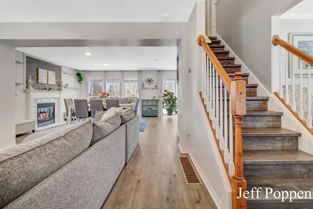 $489,000 | 5382 Pinnacle Drive Southwest, Wyoming, MI 49519