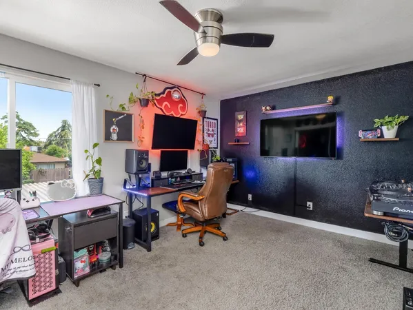 $195,000 | 1745 North Winery Avenue, Unit 140, Fresno, CA 93703