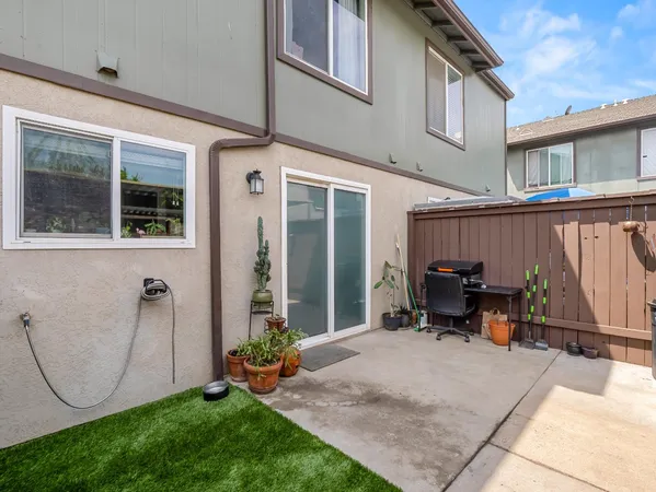 $195,000 | 1745 North Winery Avenue, Unit 140, Fresno, CA 93703