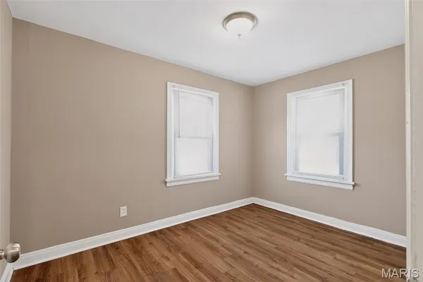 $79,900 | 405 Estelle Avenue, Ferguson, MO 63135