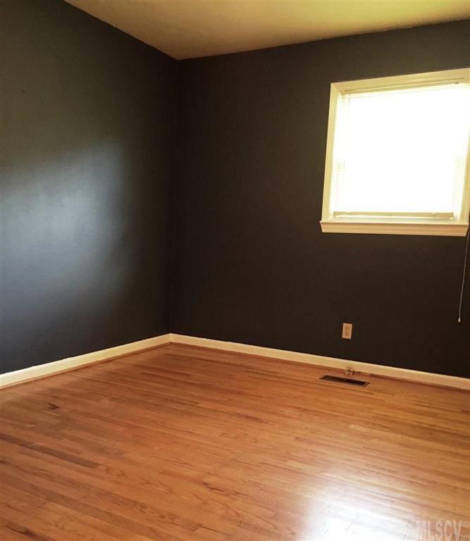 205 Valley Road Hickory, NC 28601 - Photo 3 of 14 Gallery Image 3