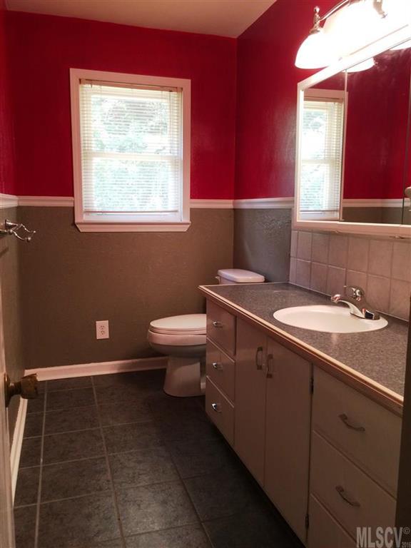 205 Valley Road Hickory, NC 28601 - Photo 10 of 14 Gallery Image 10