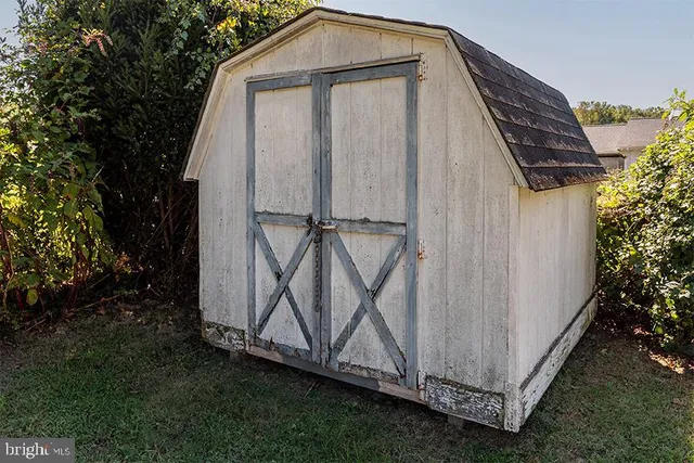 $295,000 | 506 Meadow Brook Lane, Milford, DE 19963