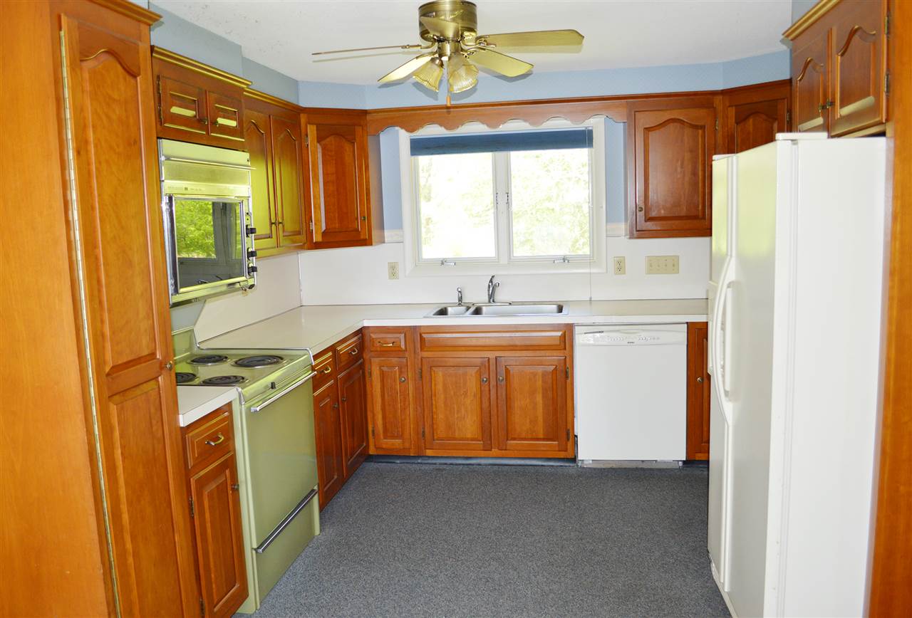 407 Mountain Road Jaffrey, NH 03452 - Photo 14 of 29