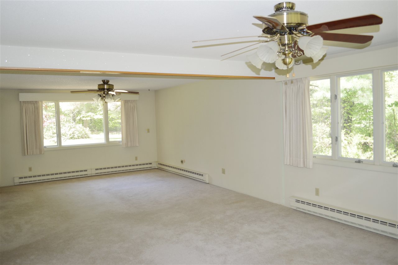 407 Mountain Road Jaffrey, NH 03452 - Photo 17 of 29