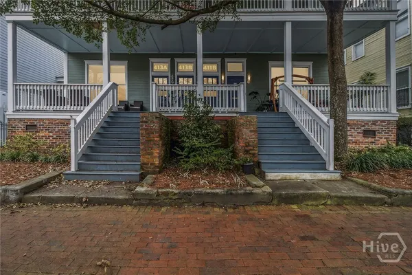 $3,200 | 413 East Waldburg Street, Unit B, Savannah, GA 31401
