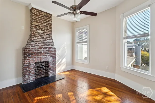 $3,200 | 413 East Waldburg Street, Unit B, Savannah, GA 31401