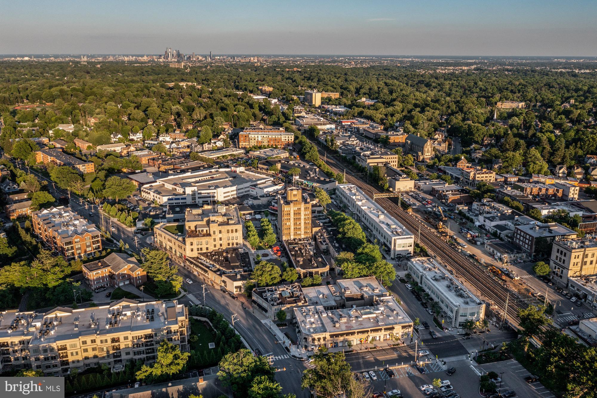 383 Lakeside Road, Unit G2 Ardmore, PA 19003 - Photo 11 of 16