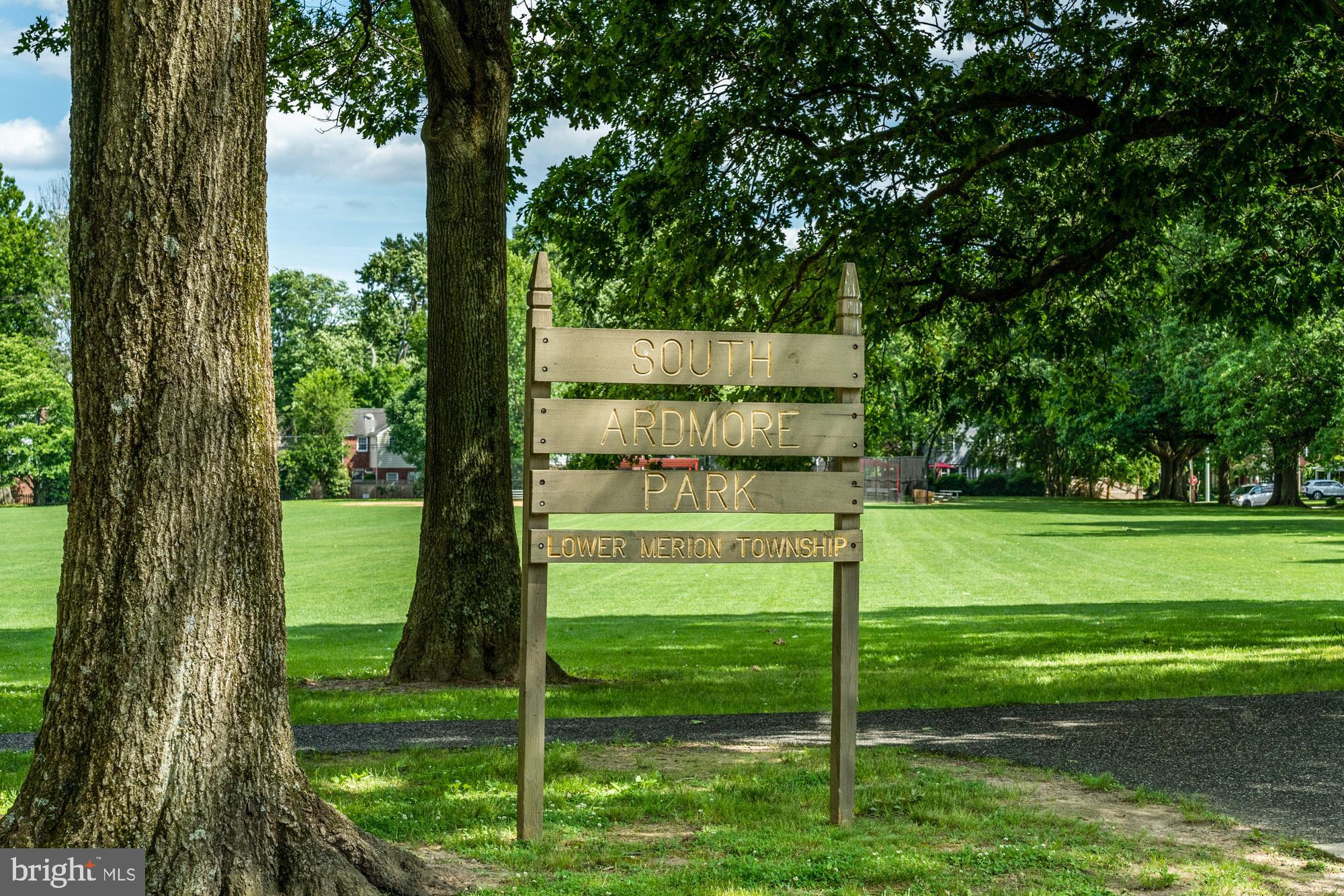 383 Lakeside Road, Unit G2 Ardmore, PA 19003 - Photo 16 of 16 a view of a park that has large trees